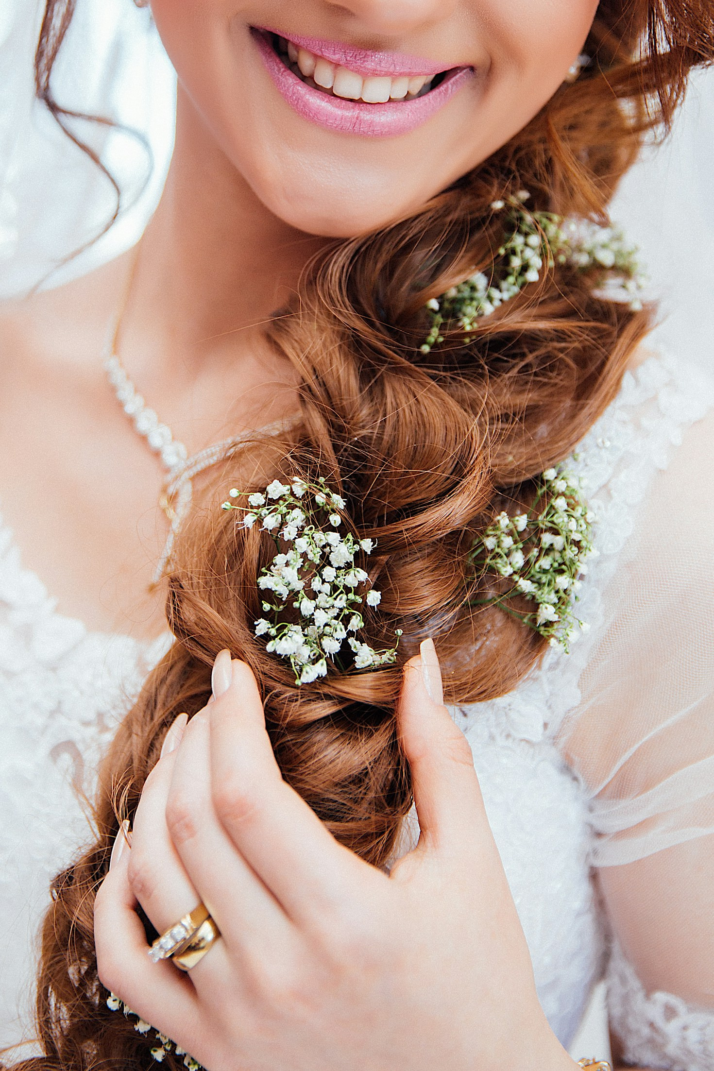 5 Bridal Hair Trends to Watch in 2024